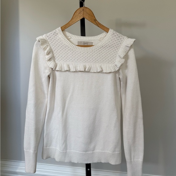 Ann Taylor Tops - Ann Taylor loft sweater XS